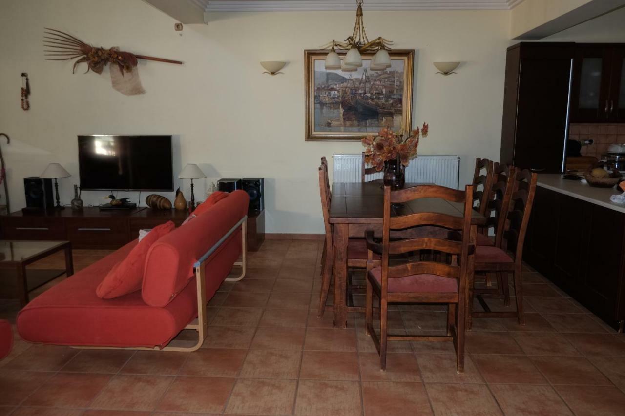 Rafina Great Feeling Villa Bagian luar foto